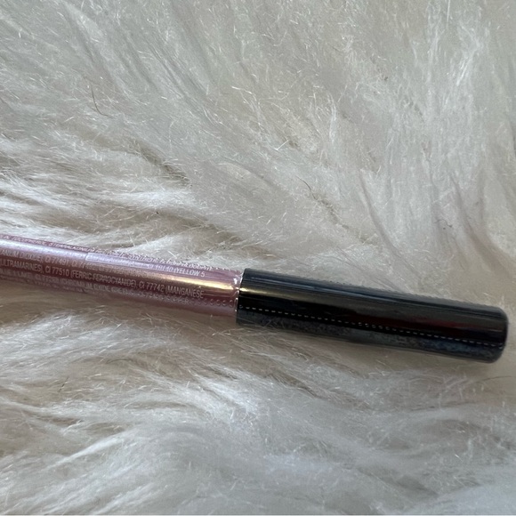Annabelle Satin Shimmer Kohl Long-Lasting & Intense Vegan Eyeliner - PRETTY PINK - Picture 4 of 5